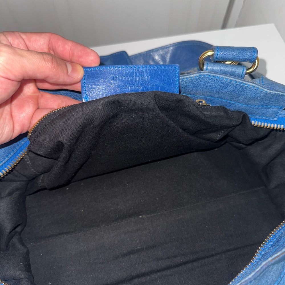 Balenciaga Navy Shoulder Bag with Gold Accents - Picture 12 of 12